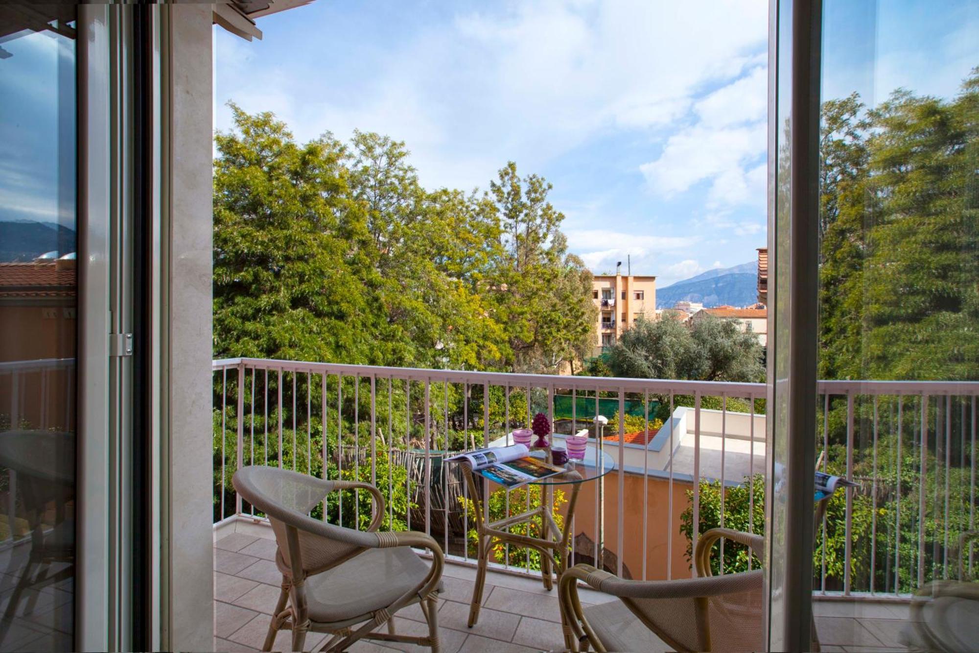 Estate4Home - L'Onda Viola Sorrento Exterior photo